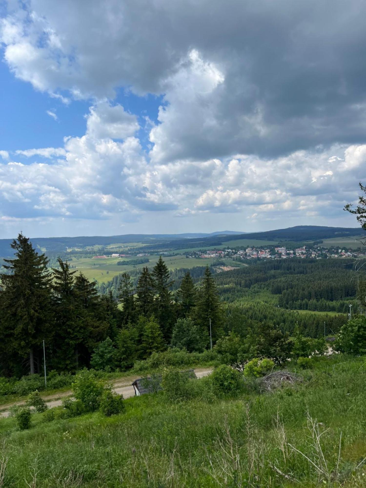 Apartman Plesivec All4Fun U Sjezdovky Abertamy Buitenkant foto